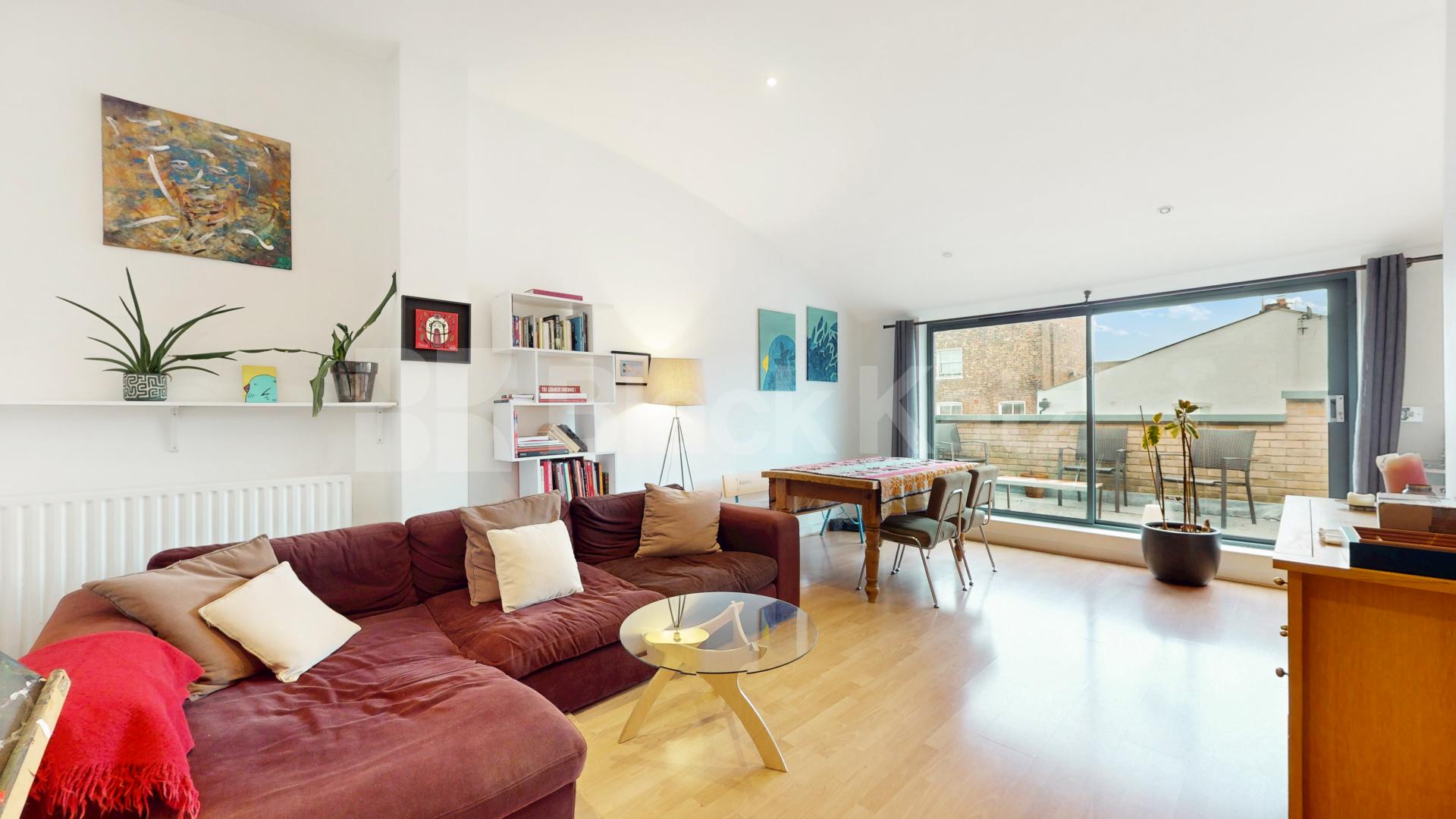Elegant Two Bedroom Top Floor Residence with Private Balcony Barnsbury Grove, Caledonian Road / Kings Cross